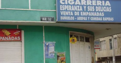 CIGARRERIA ESPERANZA Y SUS DELICIAS BOGOTÁ CIGARRERIA ESPERANZA Y SUS DELICIAS BOGOTÁ
